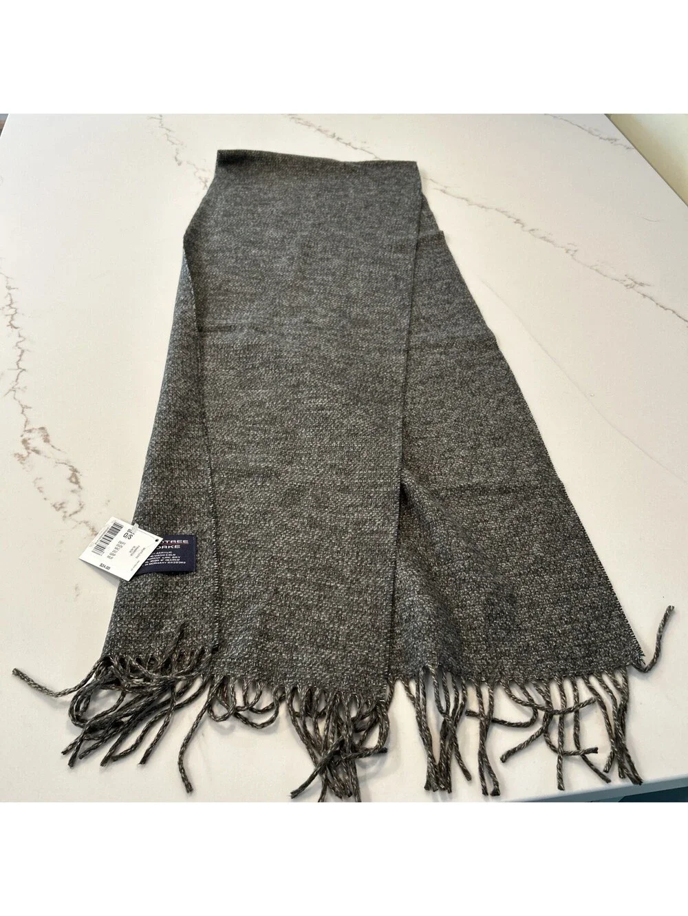 Roundtree & York Men’s Scarves (3)
